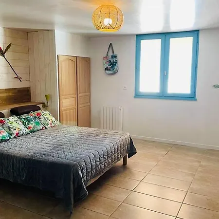 度假居 Charmante Maison Avec Jacuzzi *