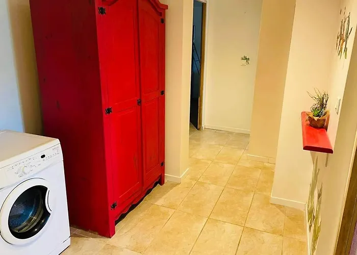 Charmante Maison Avec Jacuzzi *